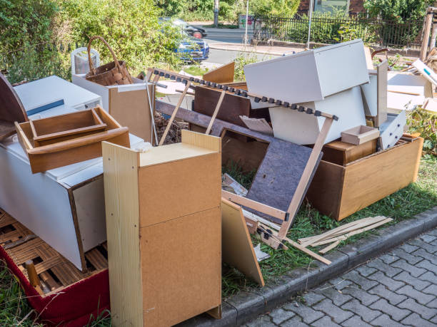 Best Yard Waste Removal  in Bolindale, OH
